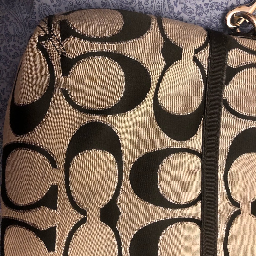 Coach Purse - Picture 4 of 6